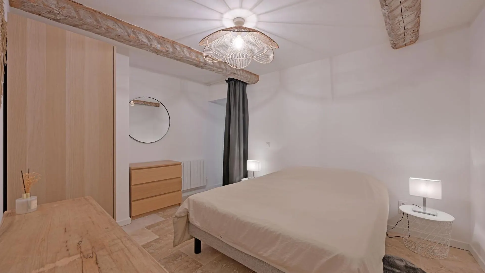 Le Loft Du Cloitre - Parking - Clim Daire Avinyon 0*,  Fransa