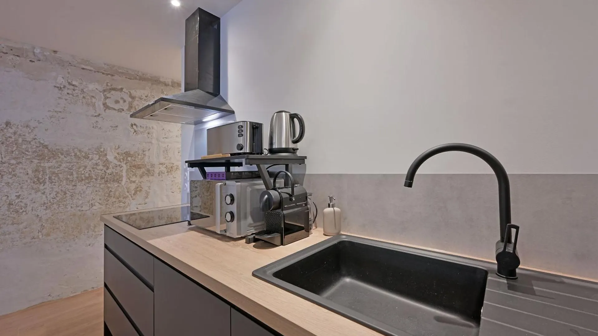 Le Loft Du Cloitre - Parking - Clim Daire Avinyon